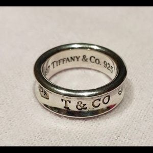 TIFFANY & Co 1837 Ring